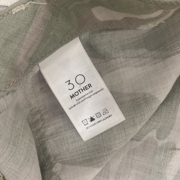 Mother The Shaker Chop Crop Fray in Desert Print SZ 30 - Picture 10 of 12